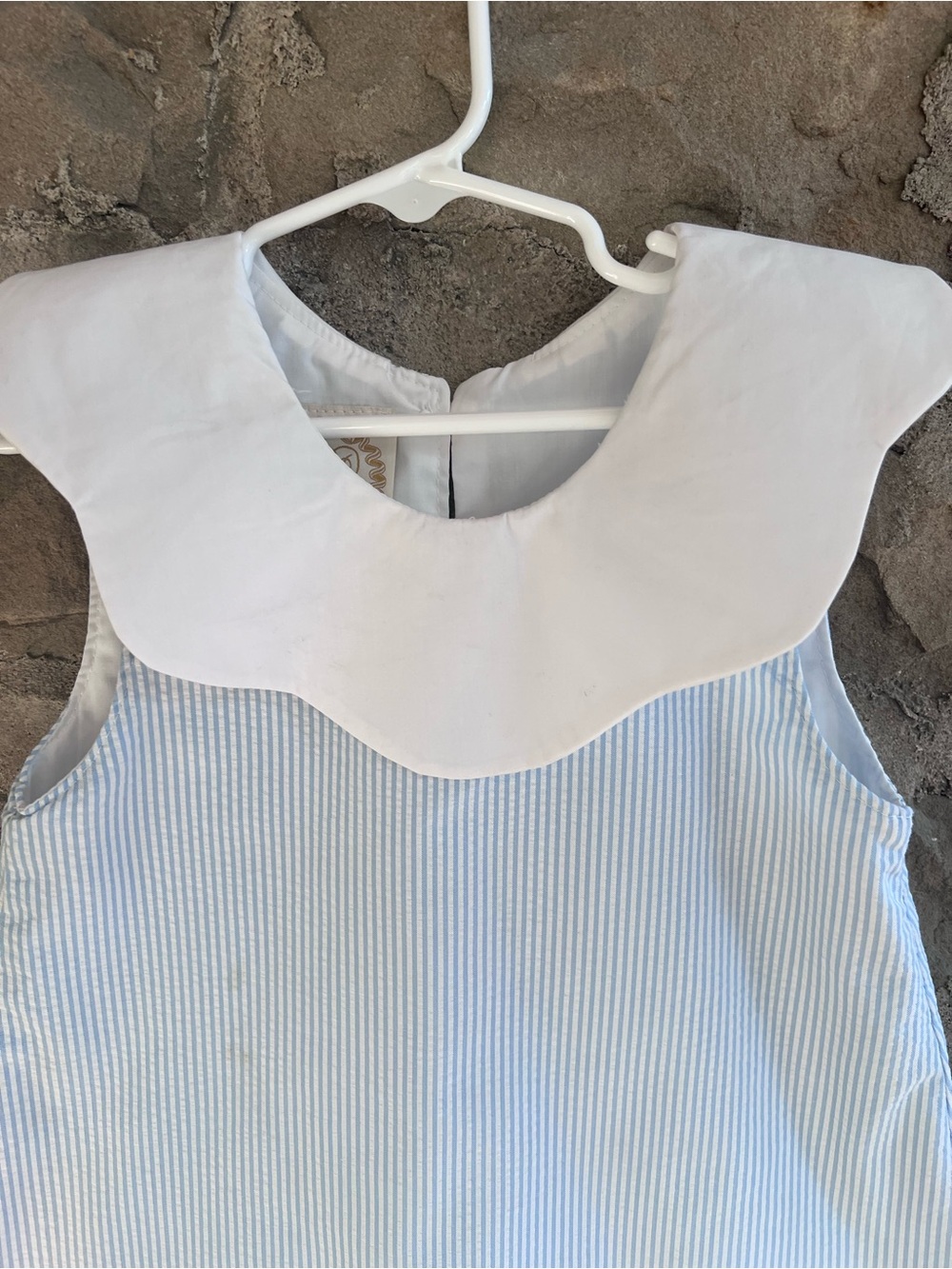 EUC size 3T TBBC Blue & White Searsucker Sleeveless Dress with Scalloped Collar. - Picture 2 of 5